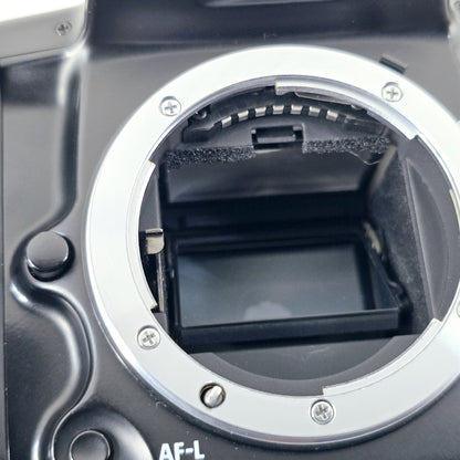 [Pre-owned] Nikon F90X / N90s SLR 35mm Film Camera Body (Black) — Near Mint — Japan #5512
