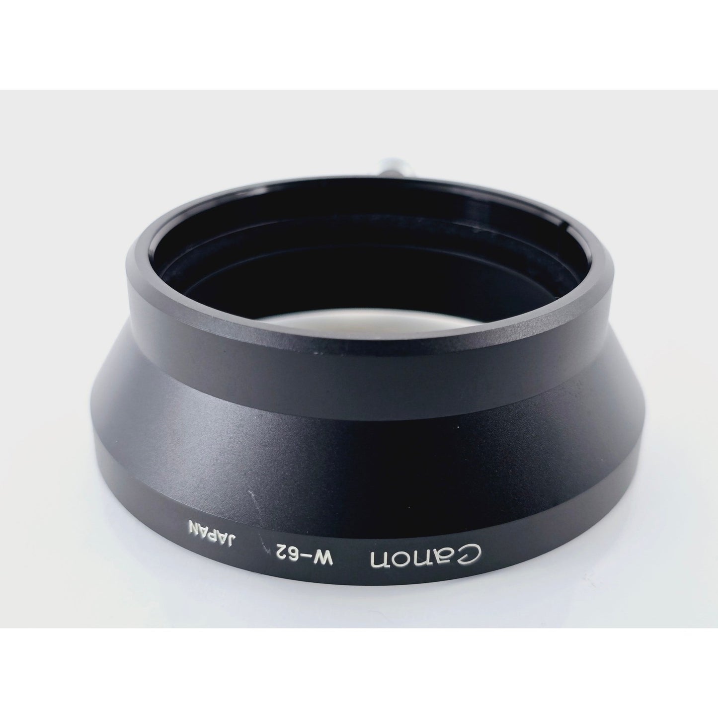 [Pre-owned] Canon W-62 Metal Lens Hood for New FD 35-70mm F4 Lens — MINT — Japan #2542