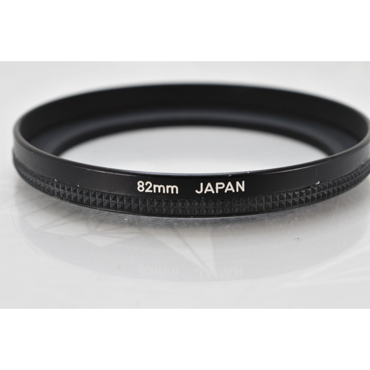 [Pre-owned] Contax Metal Hood W-1 82mm — Near MINT — Japan #2006