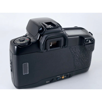 [Pre-owned] Canon EOS 10 QD SLR 35mm Film Camera Body — MINT — Japan #3903