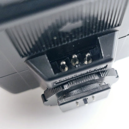 [Pre-owned] Olympus T20 OM System Electronic Flash (Shoe Mount) — Near Mint — Japan #5572