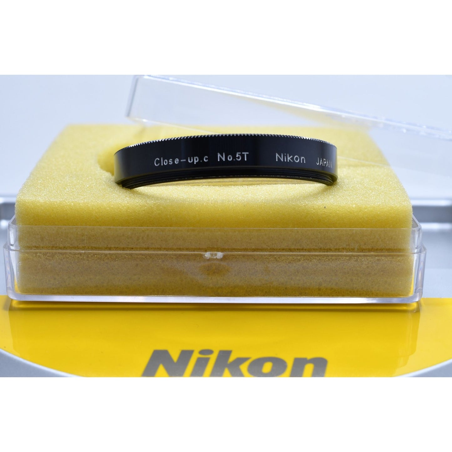 [Pre-owned] Nikon Close-up No.5T 62mm Lens Filter — Near MINT+++ — Japan #2457