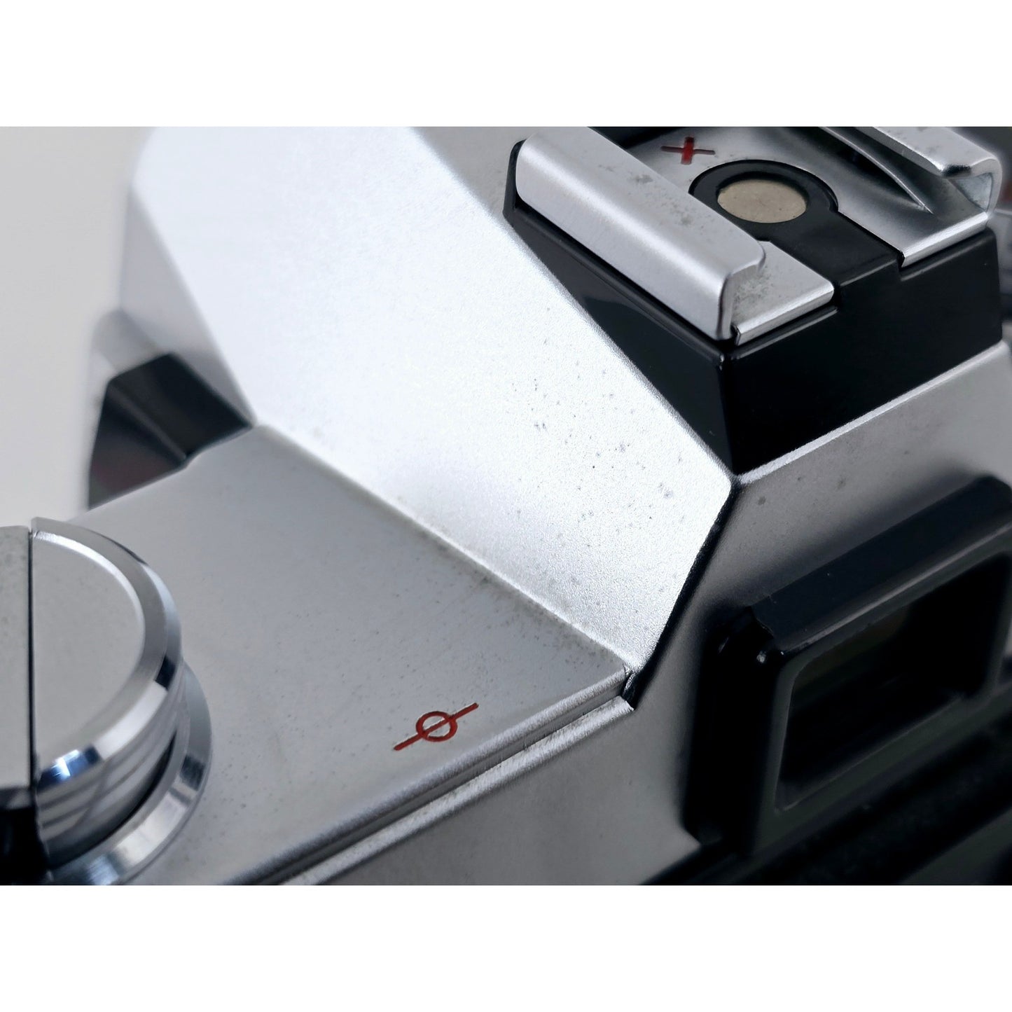 [Pre-owned] Minolta SR 101 SLR 35mm Film Camera (Body Only) — Near MINT — Japan #1947