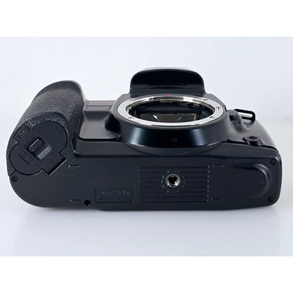 [Pre-owned] Canon EOS 10 QD SLR 35mm Film Camera Body — MINT — Japan #3903