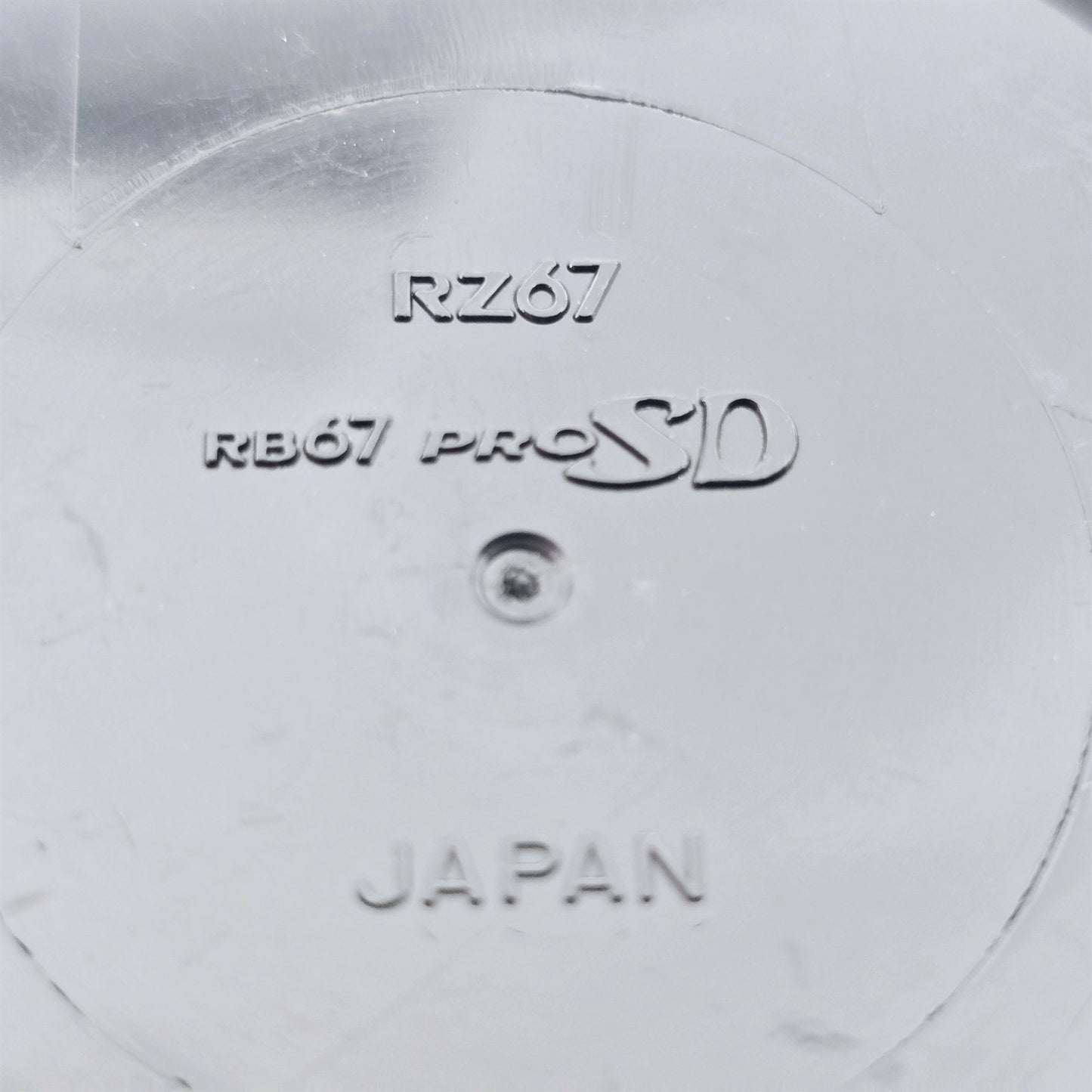 [Pre-owned] Genuine Mamiya Body Cap for RZ67 RB67 Pro SD 6x7 Medium Format — Mint — Japan #5375