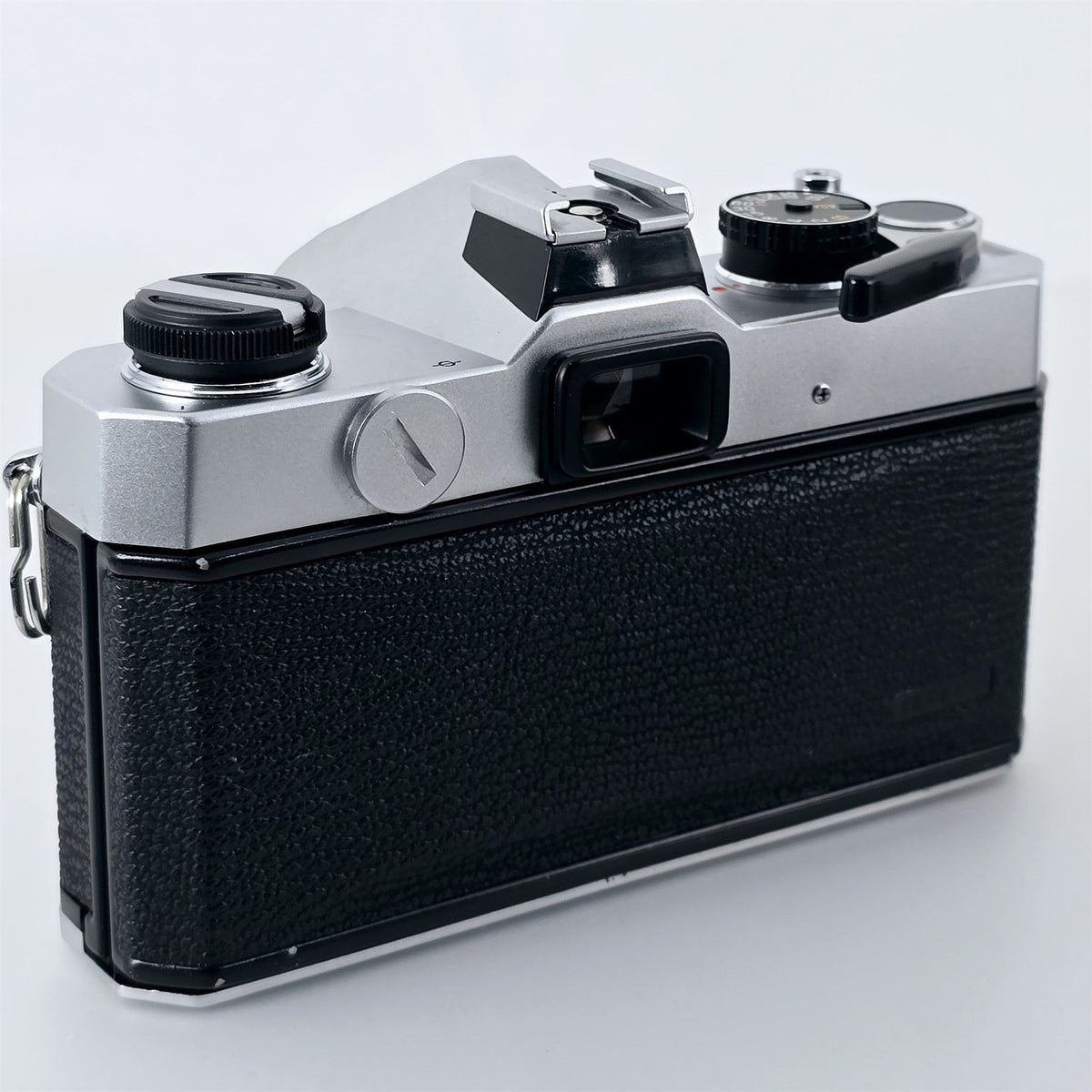 [Pre-owned] Fujica ST 605 II 35mm Film SLR Camera Body — Near Mint — Japan #5653
