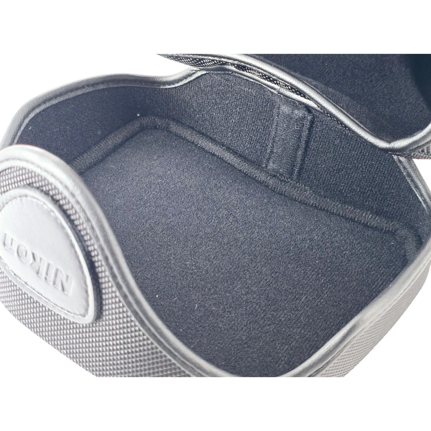 [Pre-owned] Nikon CF-DC2 Semi Soft Case for D5200 D5100 D5000 — MINT — Japan #5139