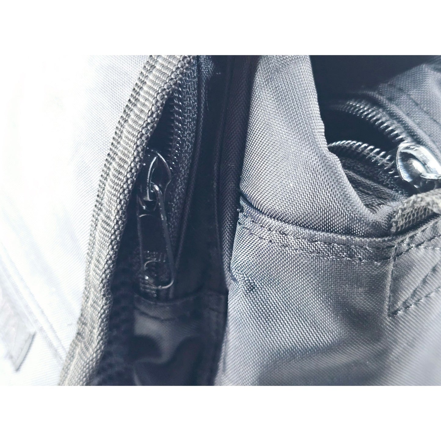 [Pre-owned] Genuine Minolta Camera Lens Shoulder Bag (Nylon, Black) — Near MINT — Japan #5073