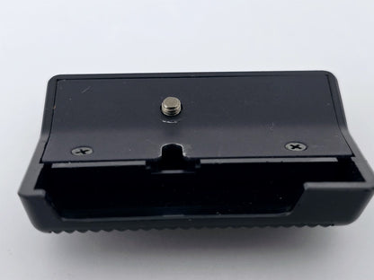 [Pre-owned] Canon Palm Grip Front Battery Cover for AE-1 AE-1P A-1 — Near MINT — Japan #5056