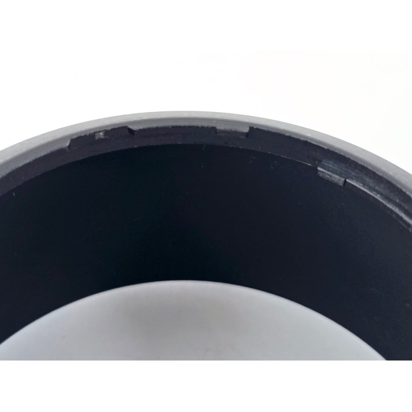 [Pre-owned] Nikon HB-62 Bayonet Lens Hood for AF-S 85mm f/1.8G — MINT — Japan #4175