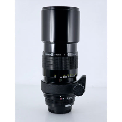 [Pre-owned] Nikon Non-Ai Nikkor 300mm F4.5 Telephoto Lens — Near MINT+++ — Japan #4370