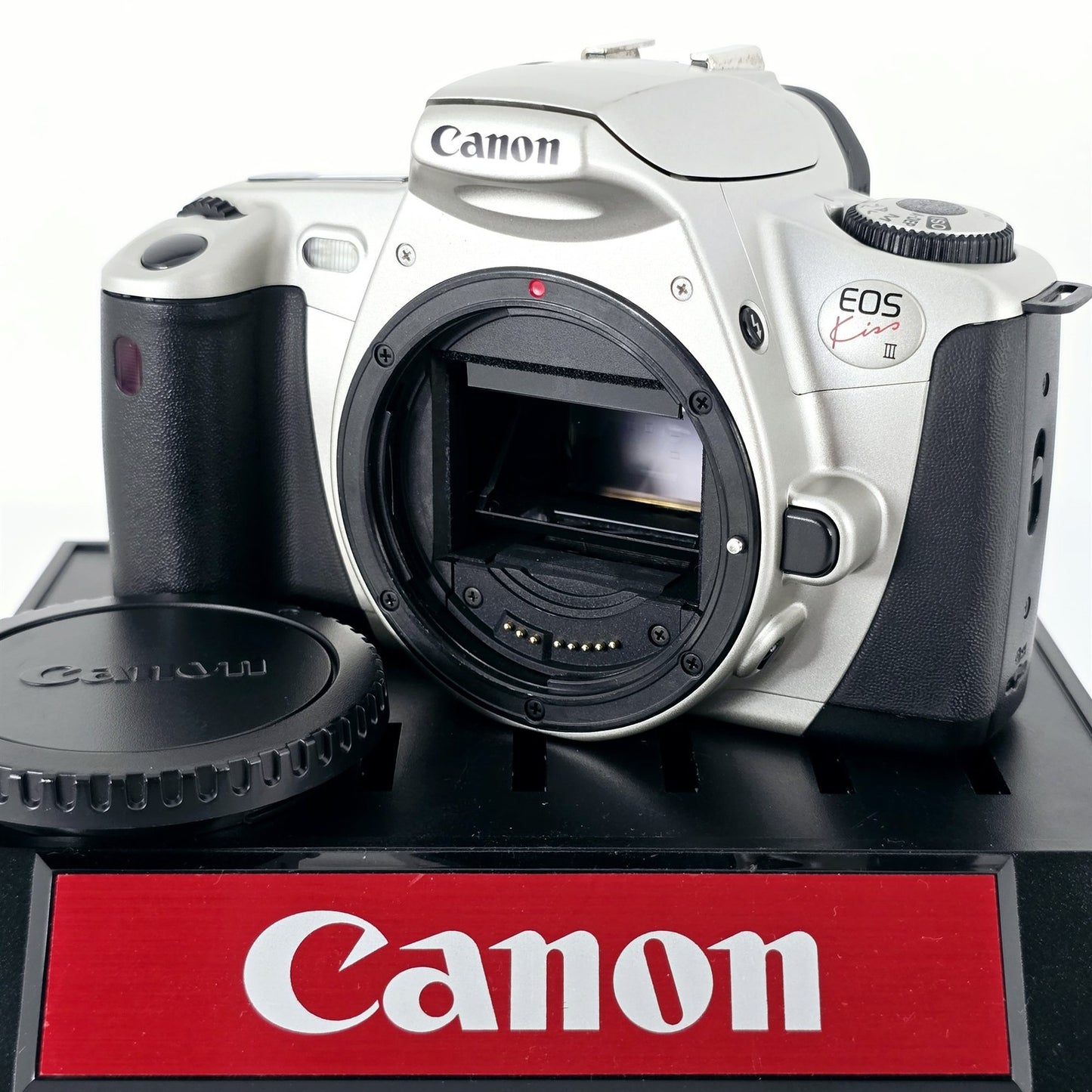 [Pre-owned] Canon EOS Kiss III 35mm AF SLR Film Camera (Body Only) — Mint — Japan #5381