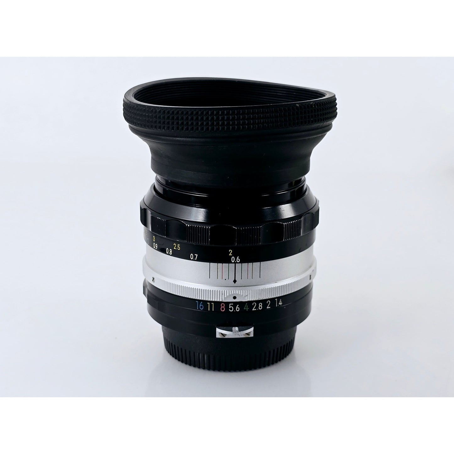 [Pre-owned] Nikon Nikkor-S.C Auto 50mm f/1.4 Non-Ai MF Lens — Near MINT — Japan #3124