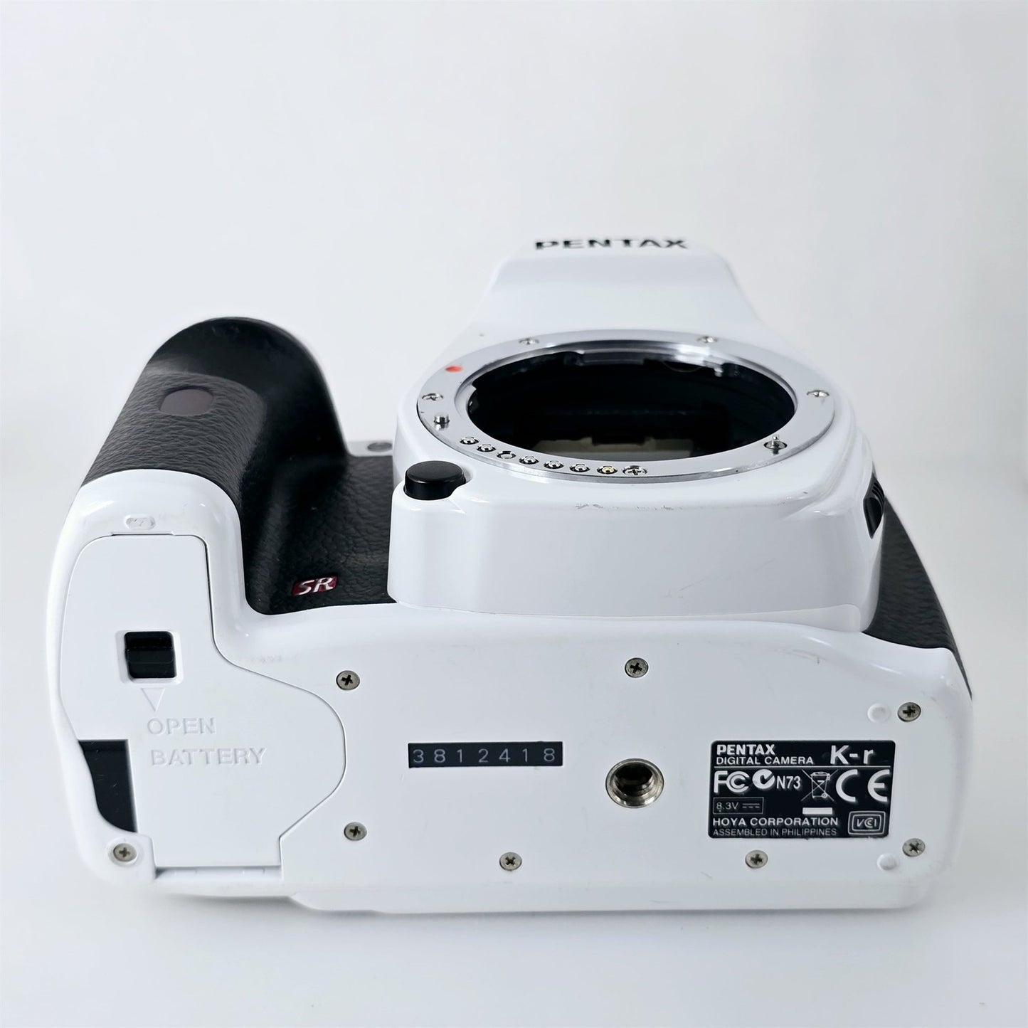 [Pre-owned] Pentax K-r White 12.4MP Digital SLR Camera Body — Near Mint — Japan #5529