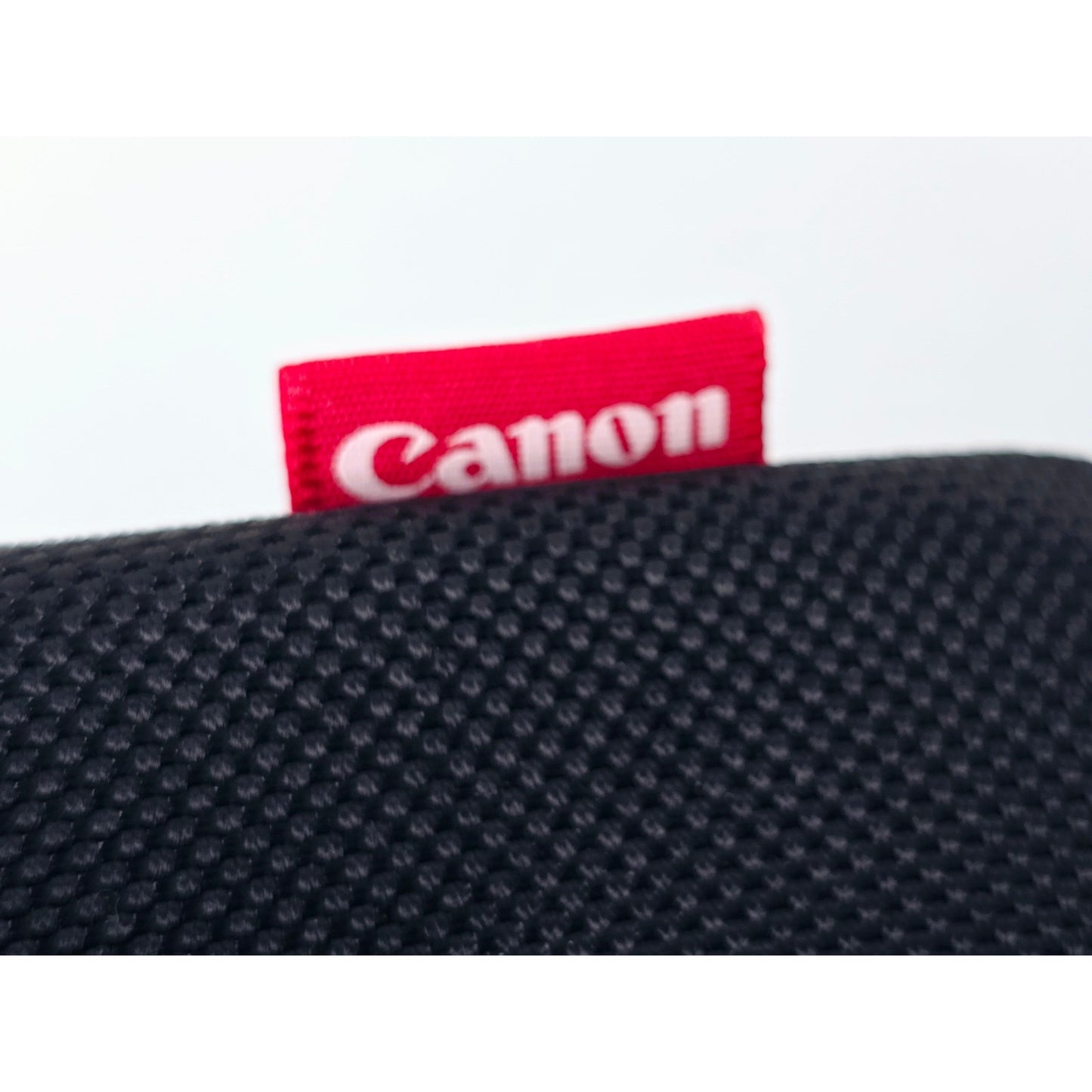 [Pre-owned] Canon IXY Digital Camera Case Black with Strap (Genuine) — Top MINT — Japan #4655