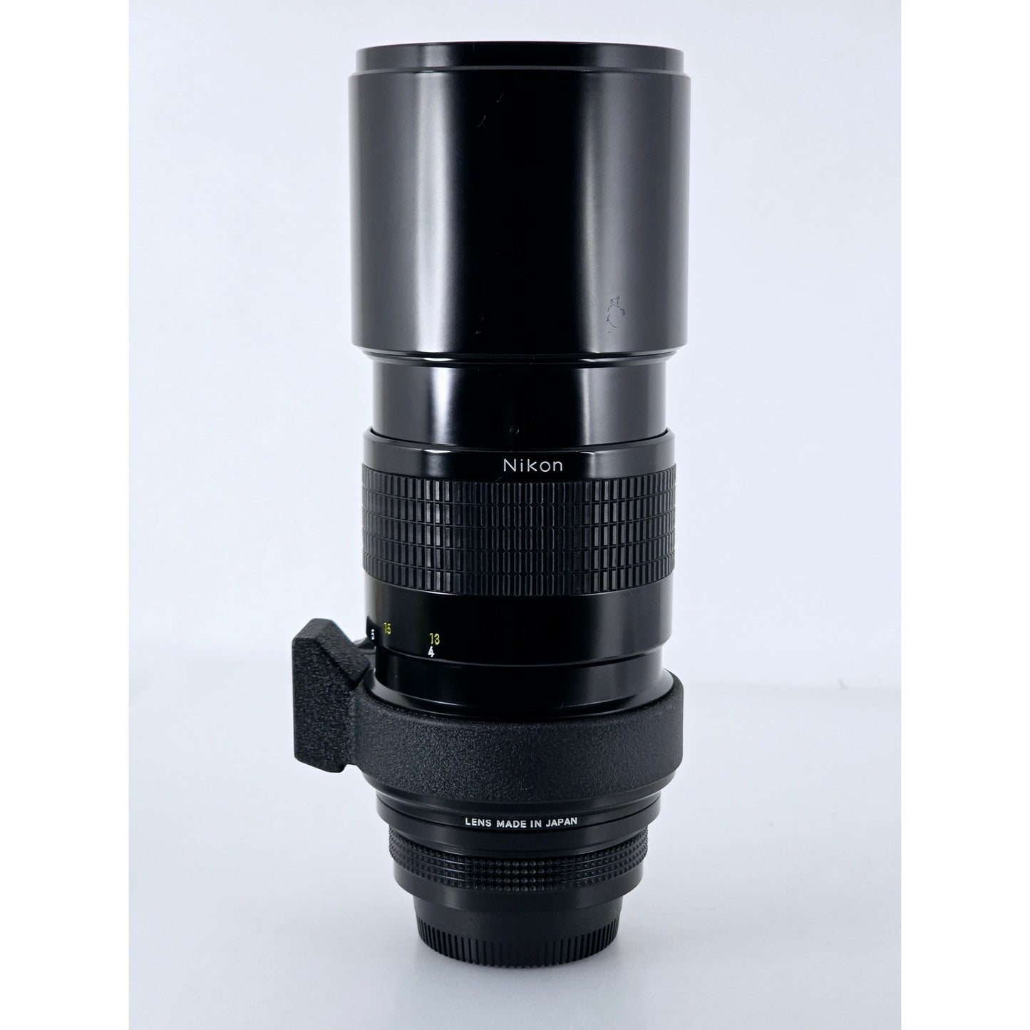 [Pre-owned] Nikon Non-Ai Nikkor 300mm F4.5 Telephoto Lens — Near MINT+++ — Japan #4370