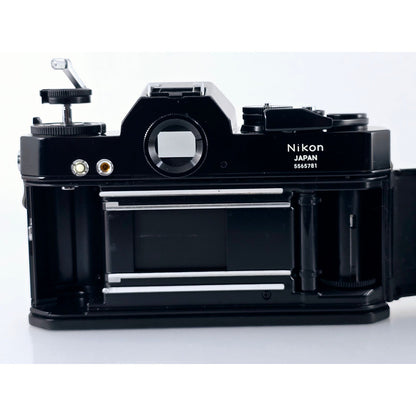 [Pre-owned] Nikon EL SLR 35mm Film Camera (Body Only) — Near MINT+++ — Japan #3299