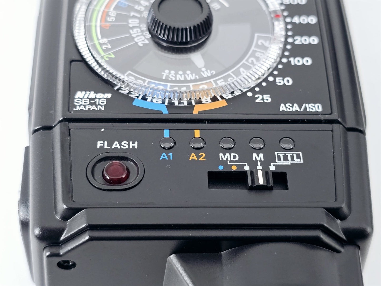 [Pre-owned] Nikon Speedlight SB-16 with AS-8 Shoe Mount Flash for F3 — Mint — Japan #5254