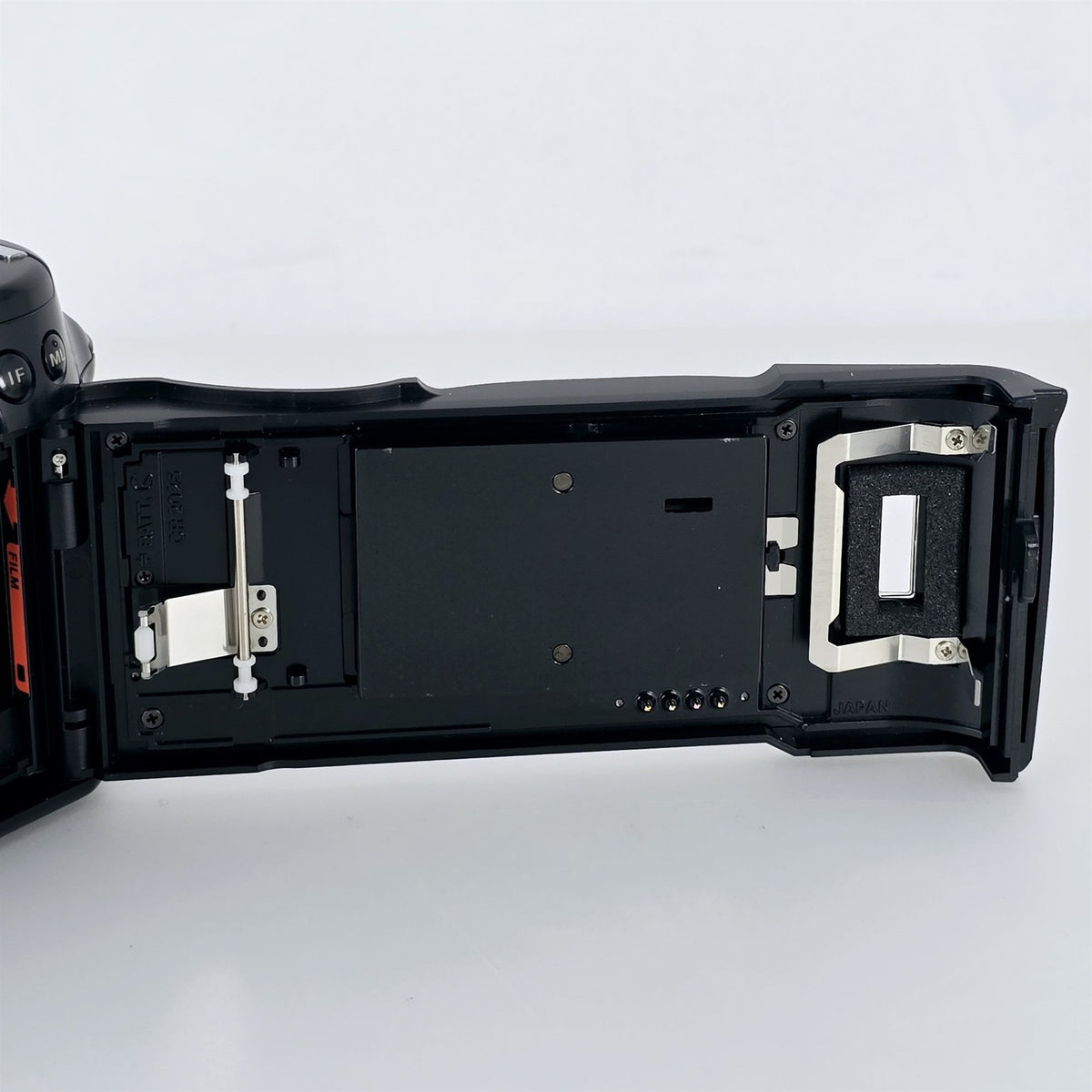 [Pre-owned] Pentax Z-1P 35mm SLR Film Camera Body — Near Mint+++ — Japan #5825