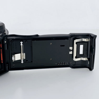 [Pre-owned] Pentax Z-1P 35mm SLR Film Camera Body — Near Mint+++ — Japan #5825
