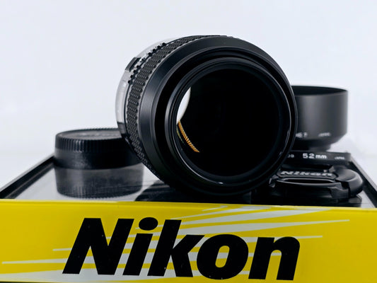🌸[Near MINT+++] Nikon AF Micro Nikkor 105mm F2.8 D Lens w/HS-7 Hood From Japan