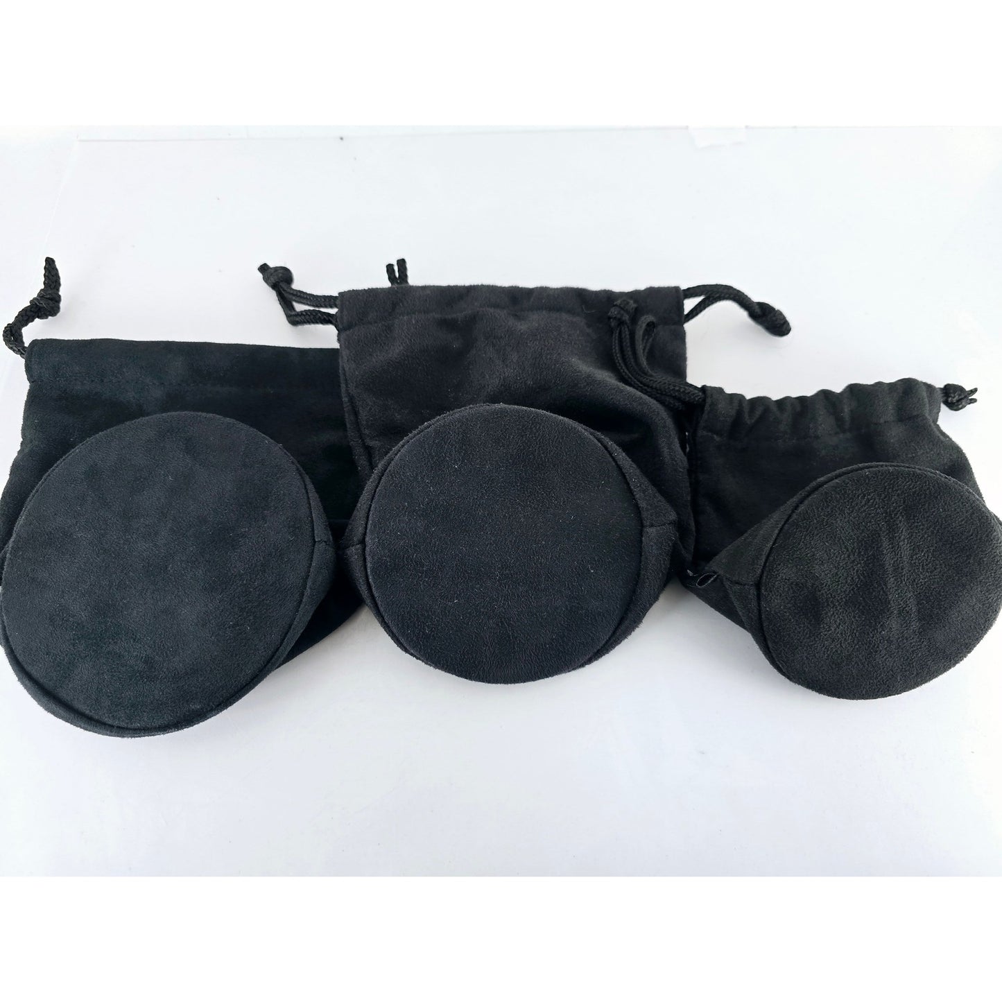 [Pre-owned] Nikon Lens Pouches Assorted Lot (Various Styles) — Near MINT — Japan #4594