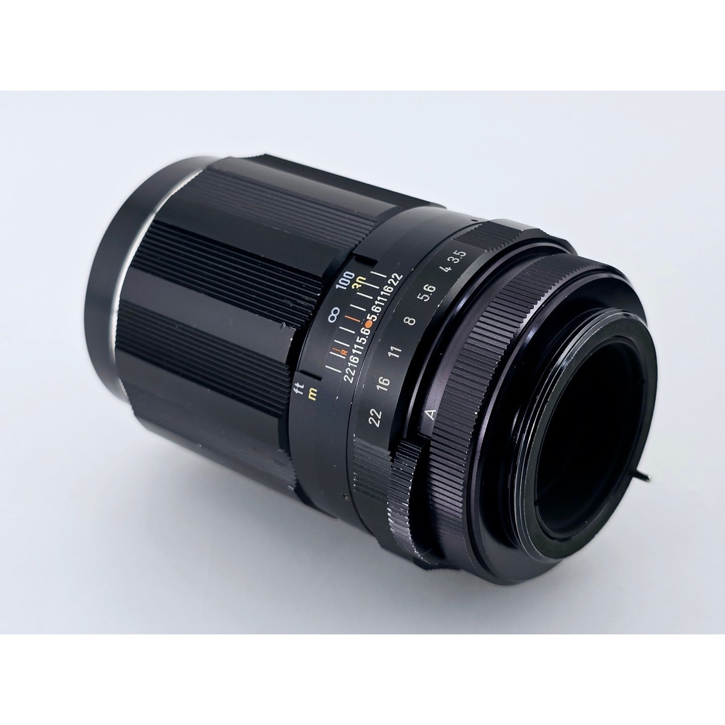 [Pre-owned] Pentax Super-Takumar 135mm F3.5 MF Telephoto Lens M42 — Near MINT — Japan #4325