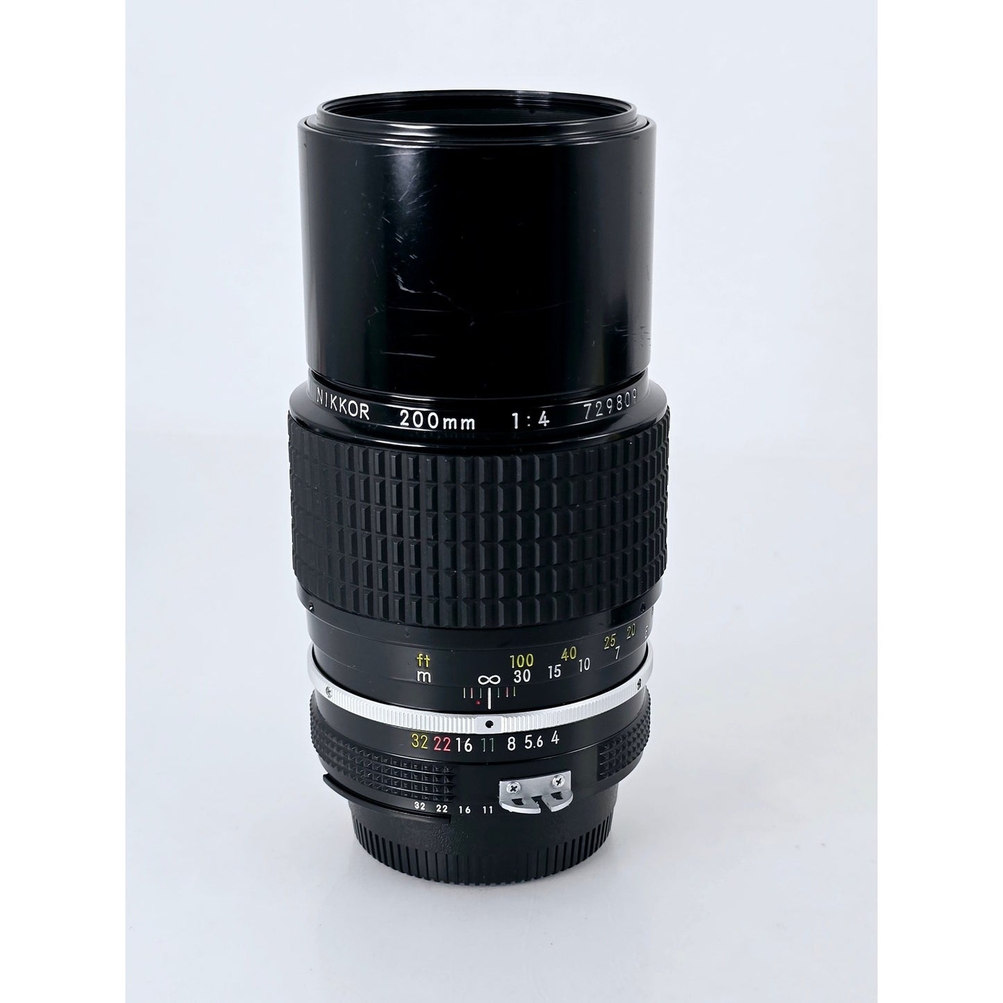 [Pre-owned] Nikon Ai Nikkor 200mm F4 MF Telephoto Lens — Near MINT — Japan #3199