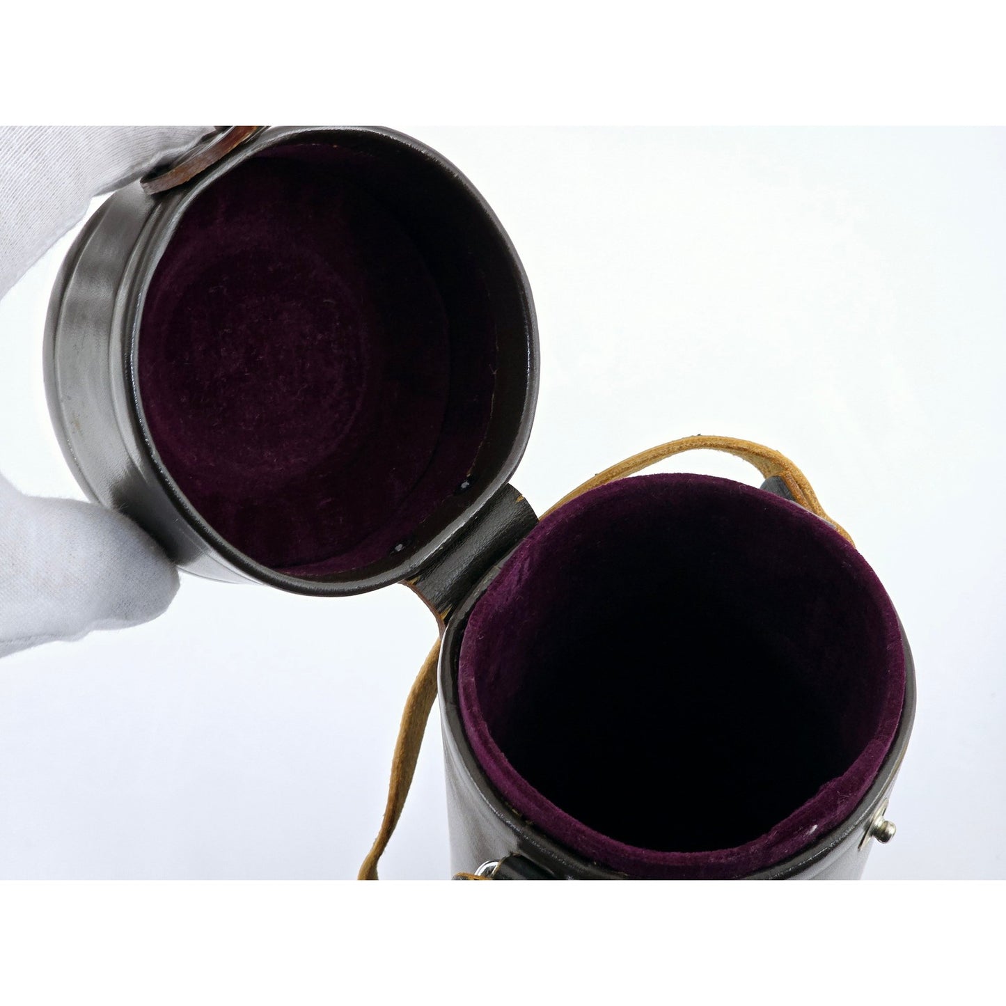 [Pre-owned] Nikon Nippon Kogaku Tokyo Leather Lens Case 6.7in x 2.8in — Near MINT — Japan #4642