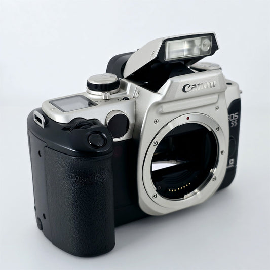 [Pre-owned] Canon EOS 55 ELAN II Silver 35mm AF SLR Film Camera Body — Mint — Japan #5350