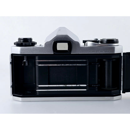 [Pre-owned] Asahi Pentax SV SLR 35mm Film Camera Body — Near MINT — Japan #4931