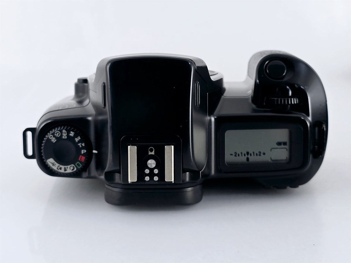 [Pre-owned] Canon EOS 1000 QD-P AF SLR 35mm Film Camera Body Only — Mint — Japan #3697