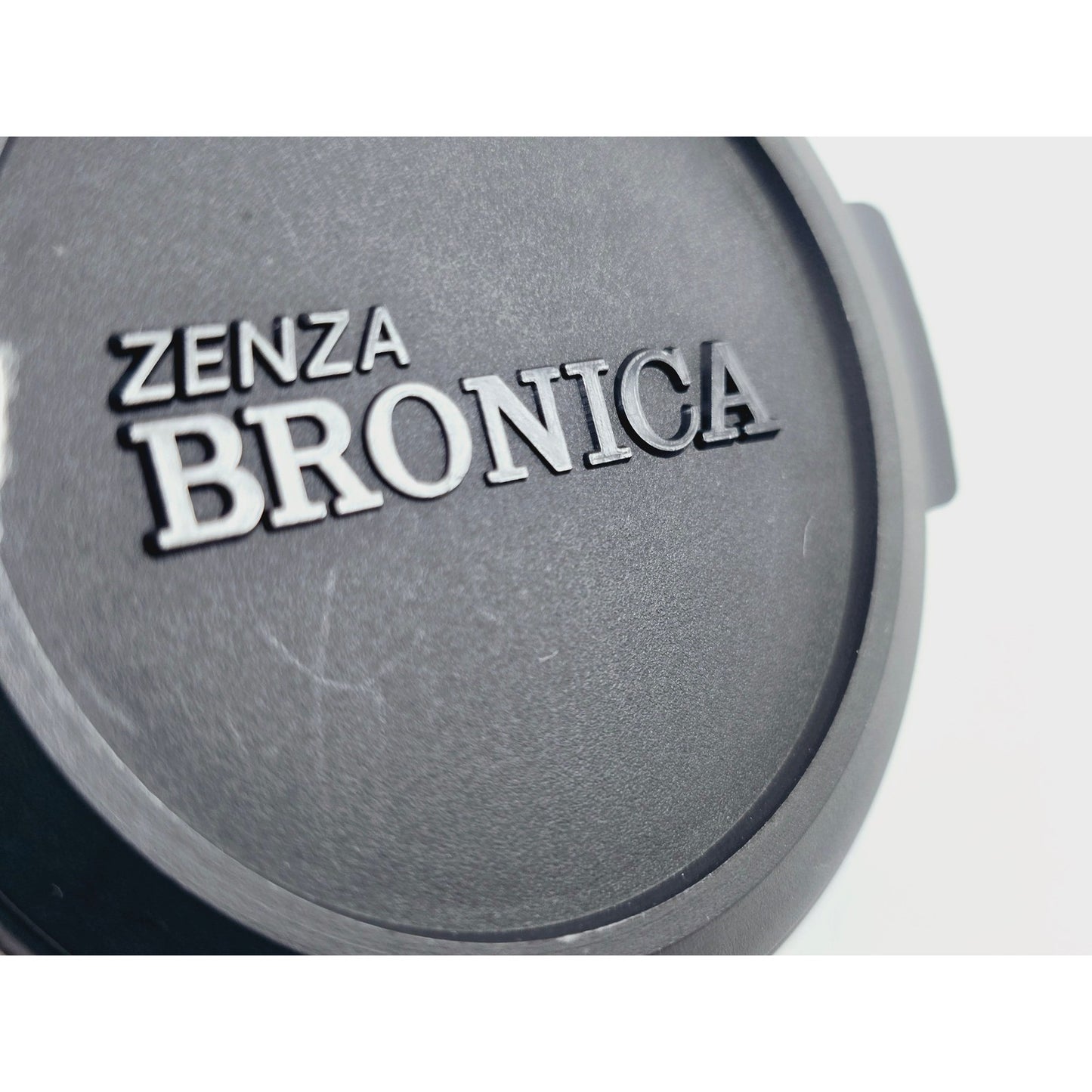 [Pre-owned] Zenza Bronica ETR 62mm Front Lens Cap (Genuine) — Near MINT+++ — Japan #2543