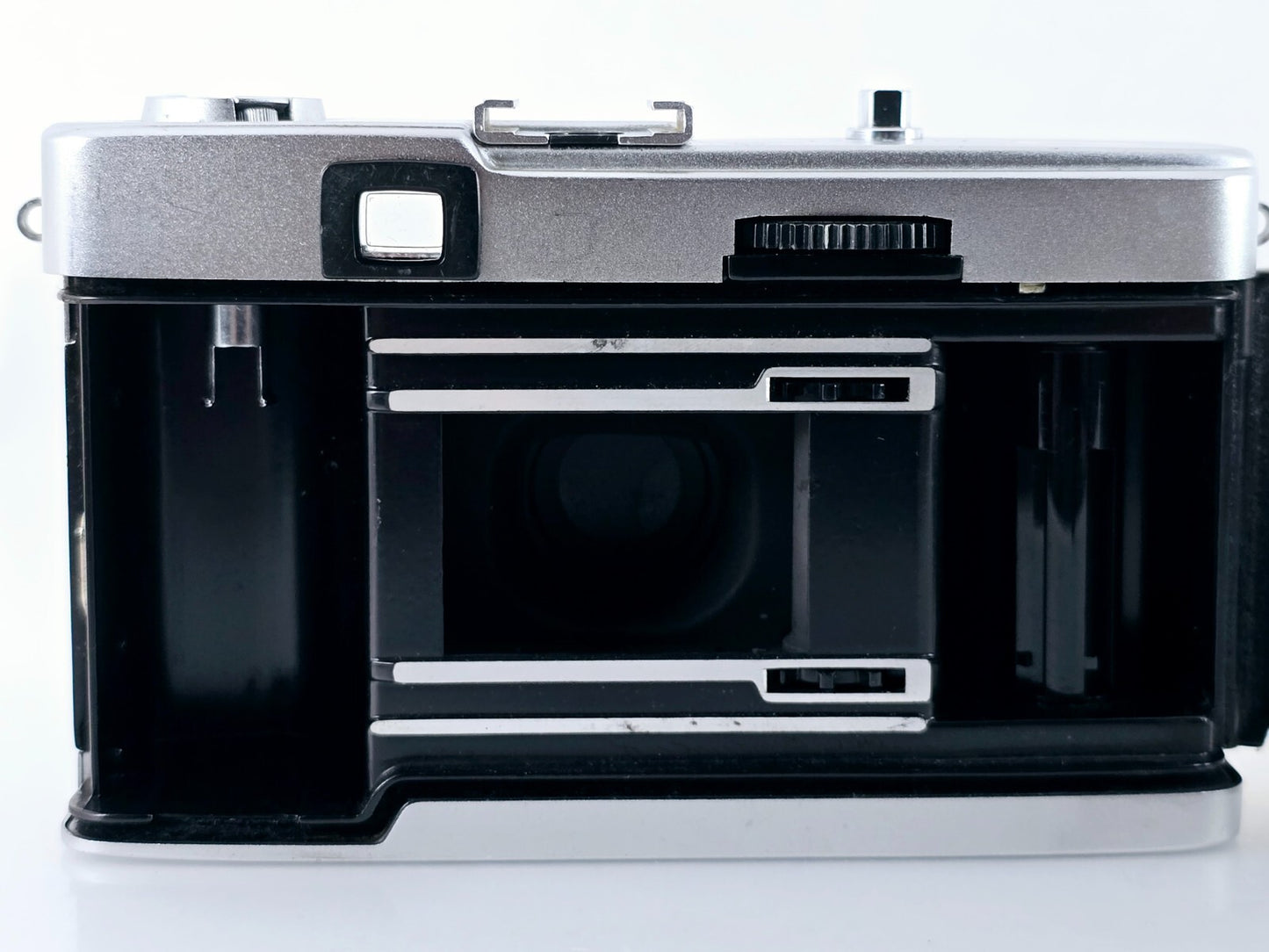 Red Flag OK🌸[Near MINT] Olympus Trip 35 Point & Shoot 35mm Film Camera Japan