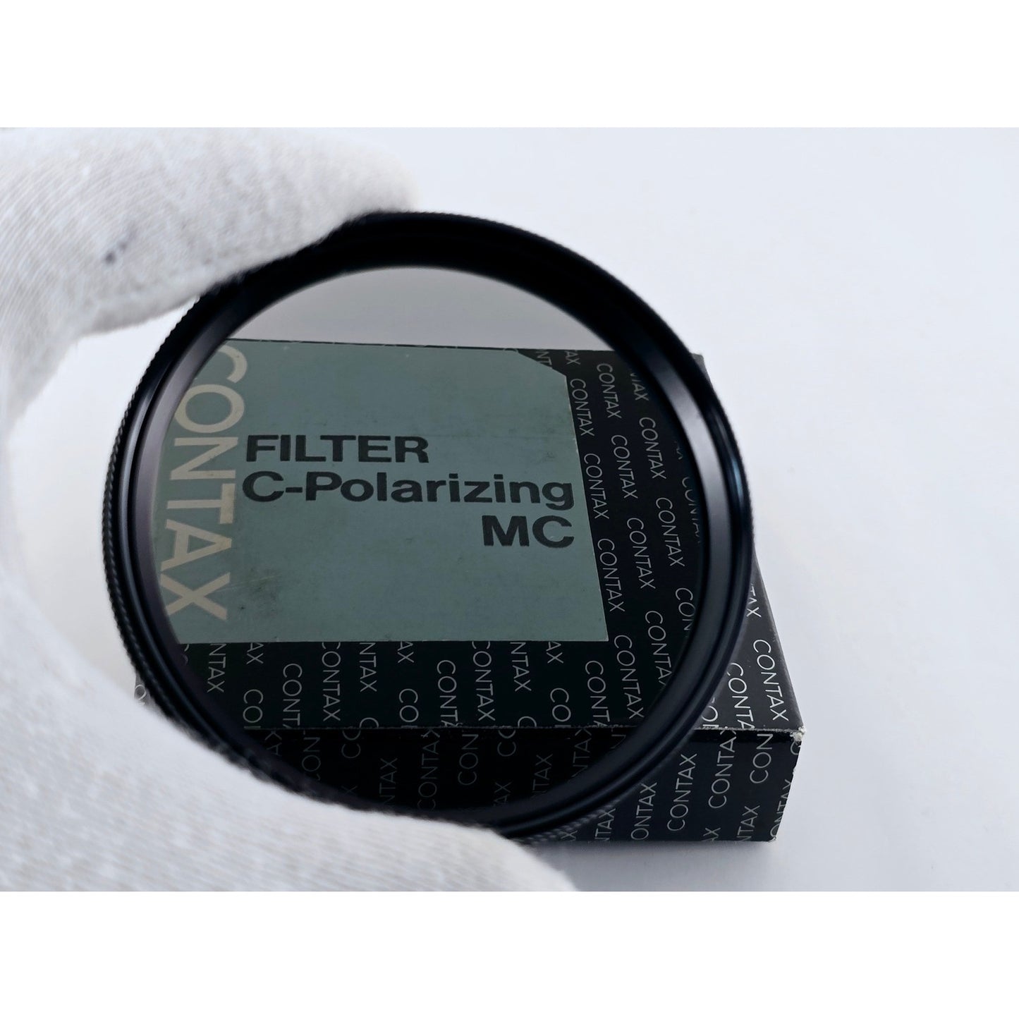 [Pre-owned] Contax 67mm C-Polarizing MC Filter w/ Case & Box — MINT — Japan #3654