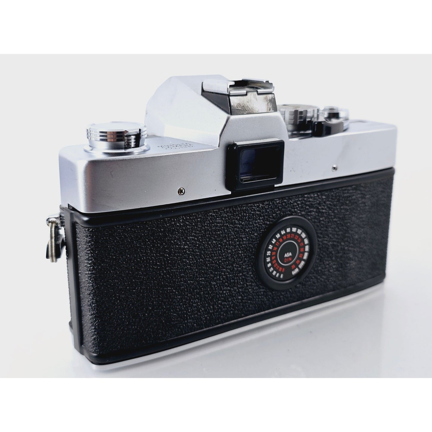 [Pre-owned] Minolta SRT Super Silver SLR 35mm Film Camera (Body Only) — Near MINT — Japan #2461