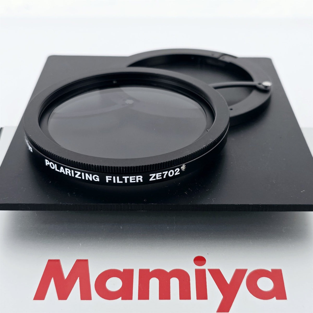 [Pre-owned] Mamiya ZE702 Polarizing Filter for 7 / 7II (No AN701 Adapter) — Top Mint — Japan #5698