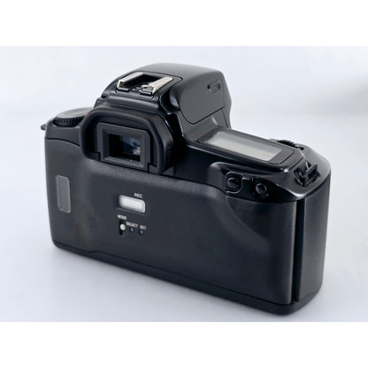 [Pre-owned] Canon EOS 1000 QD 35mm Film Camera Body — MINT — Japan #3722