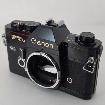 [Pre-owned] Canon FTb Black SLR 35mm Film Camera (Body Only) — Near MINT — Japan #4388