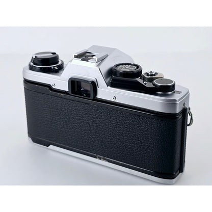 [Pre-owned] Olympus OM10 35mm Film SLR Camera Body — Near MINT — Japan #5161