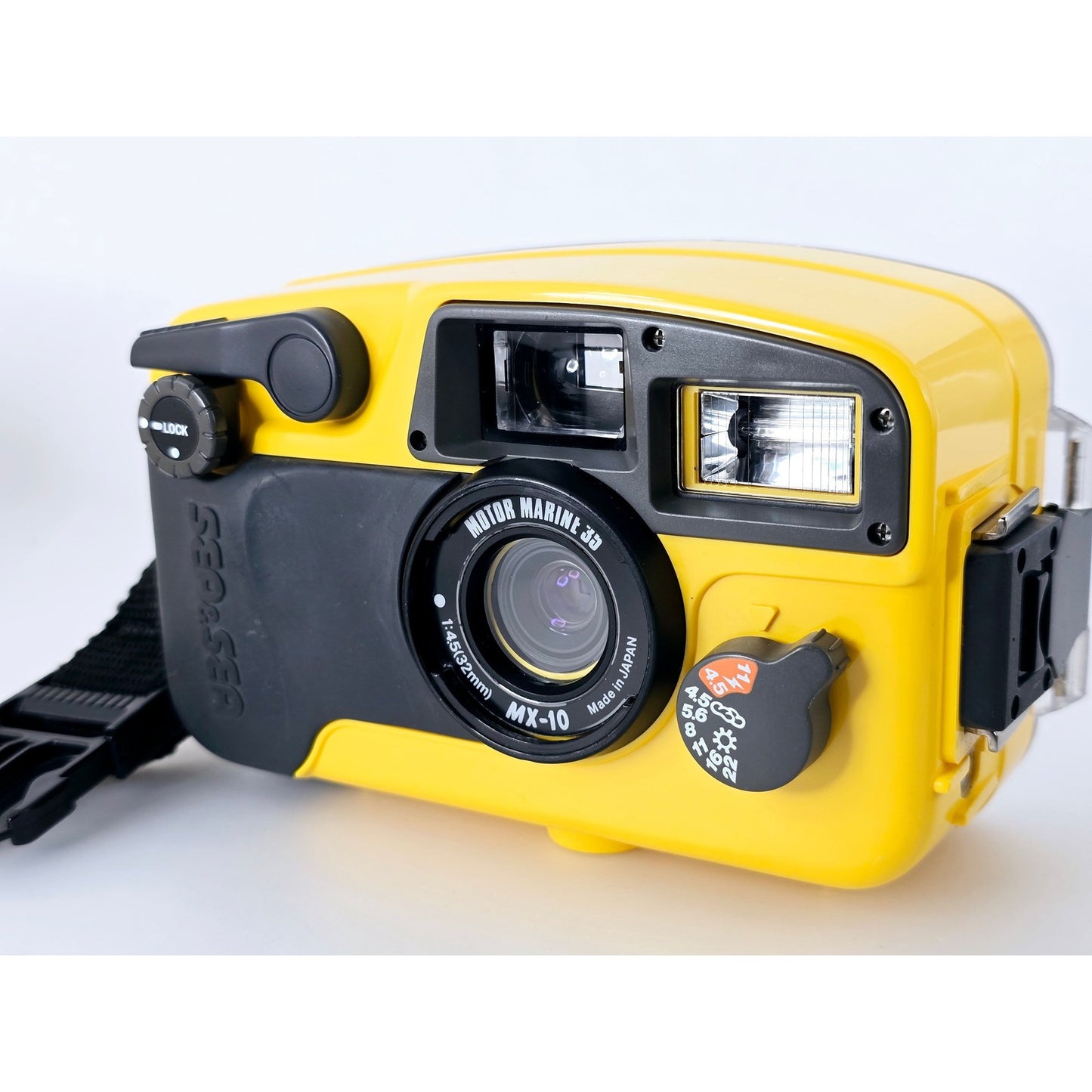 [Pre-owned] Sea & Sea MX-10 Motor Marine 35mm Underwater Camera w/ YS-40A Strobe — Near MINT — Japan #5152