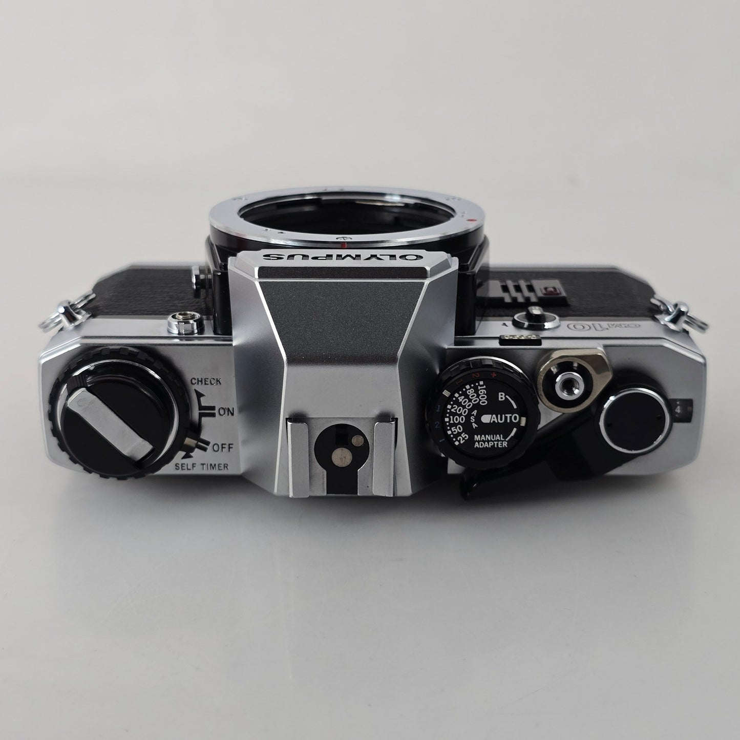 [Pre-owned] Olympus OM10 SLR 35mm Film Camera (Body Only) — Near MINT+++ — Japan #4360