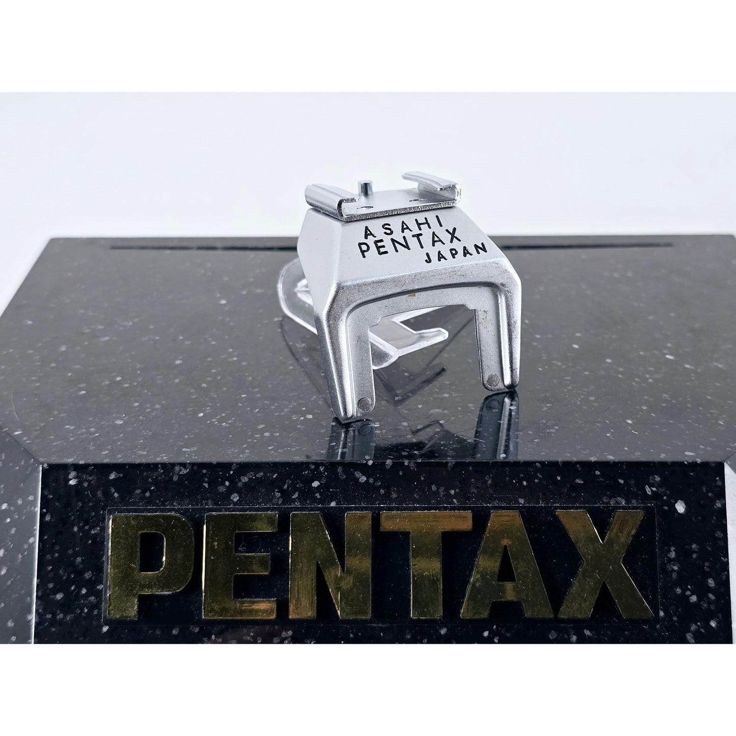 [Pre-owned] Pentax Clip On Hot Shoe Flash Adapter for SV S2 — Near MINT — Japan #4255