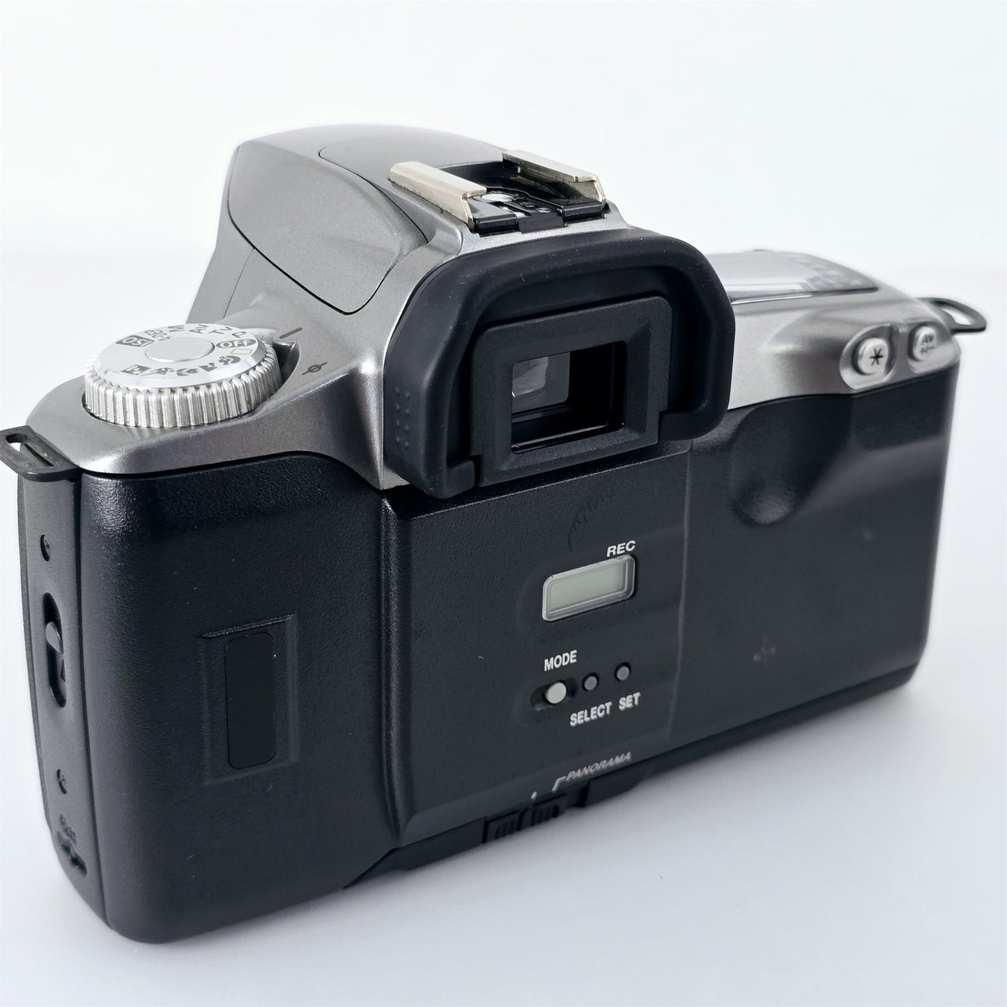 [Pre-owned] Canon EOS Kiss III L 35mm AF Film Camera Body — Near Mint — Japan #5418
