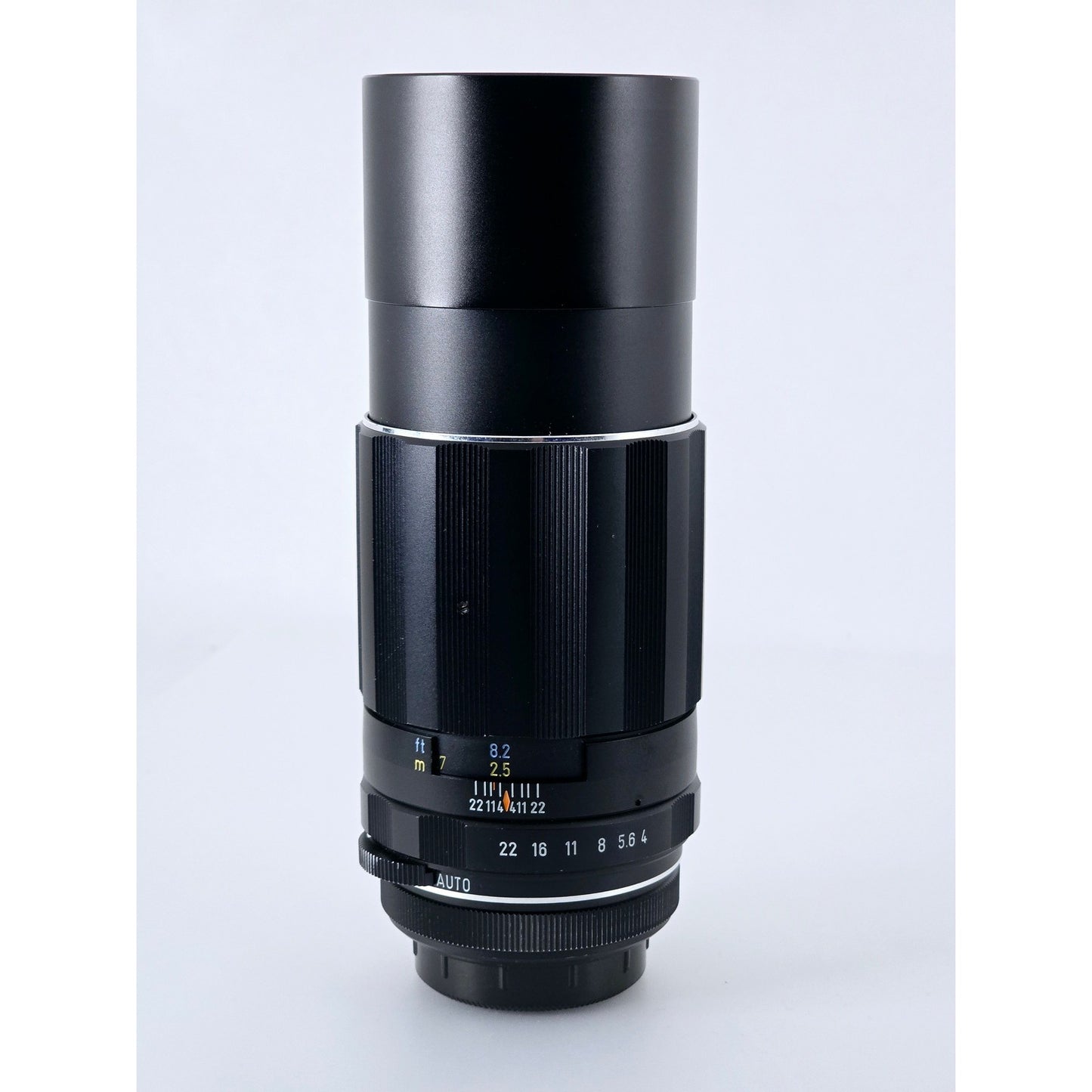 [Pre-owned] Pentax Super-Multi-Coated SMC Takumar 200mm F4 MF Lens M42 — Near MINT — Japan #4967