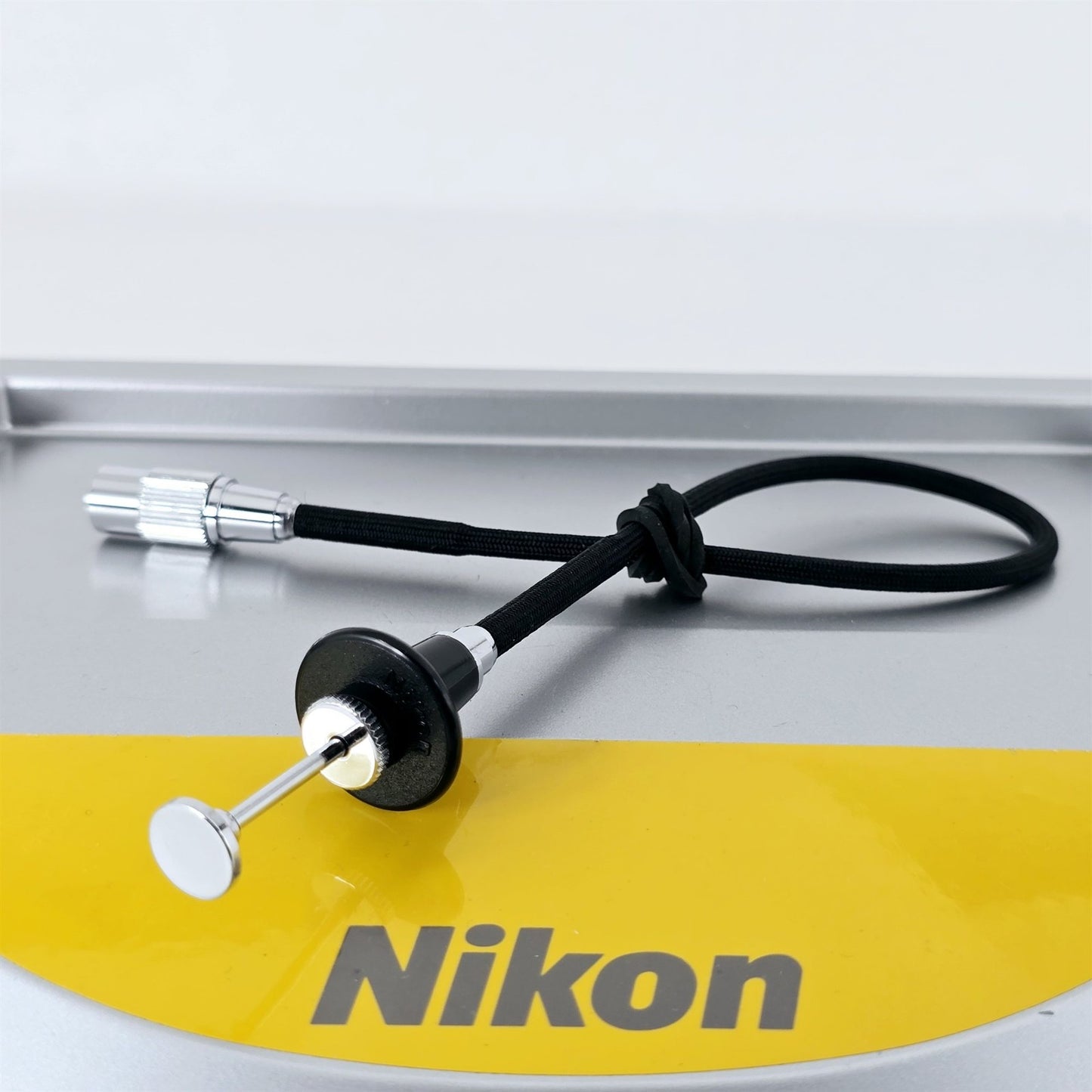 [Pre-owned] Nikon AR-2 Soft Shutter Release Button for F F2 FM2 — Top Mint — Japan #5324