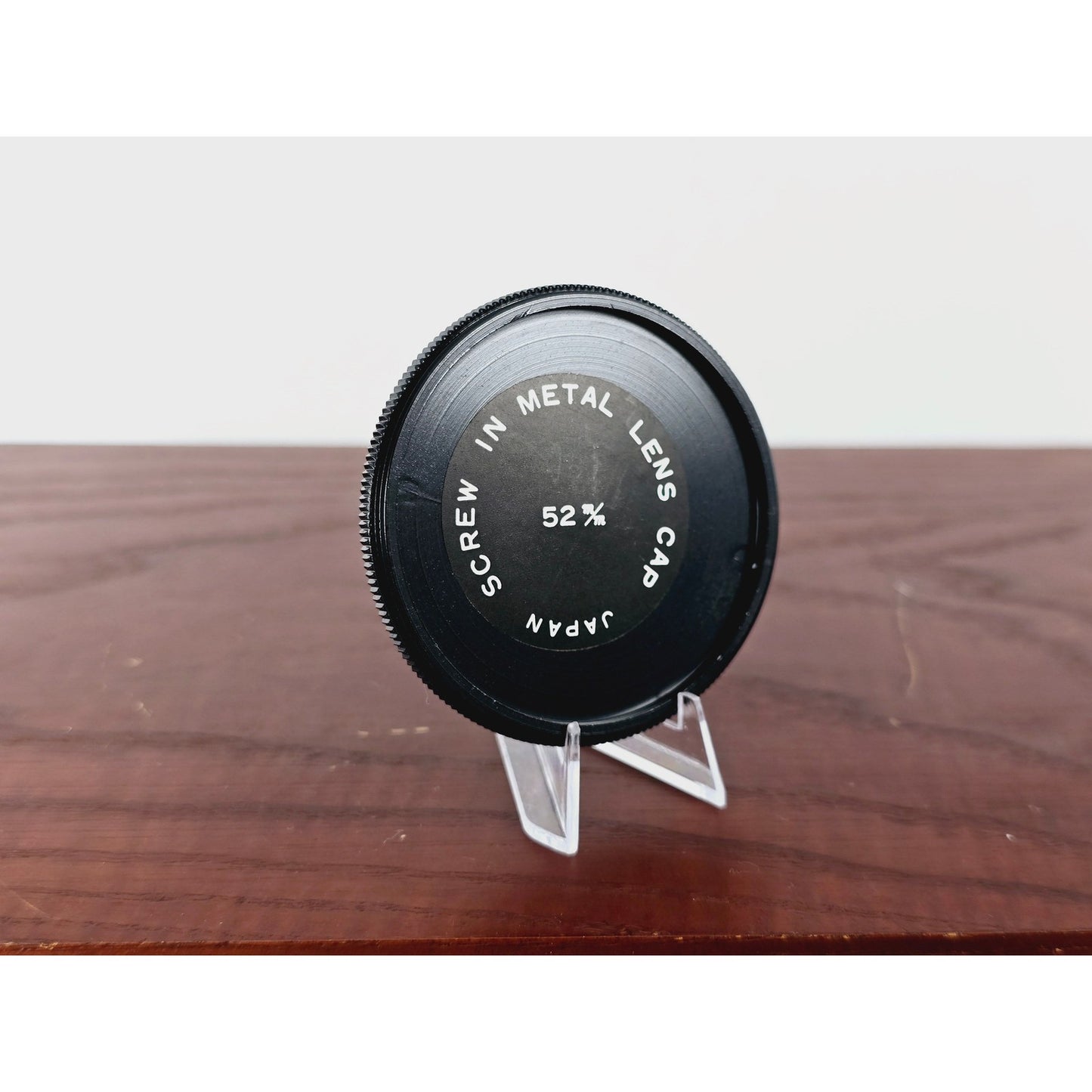 [Pre-owned] 52mm Front Lens Cap Metal Screw-in Type — MINT — Japan #2549