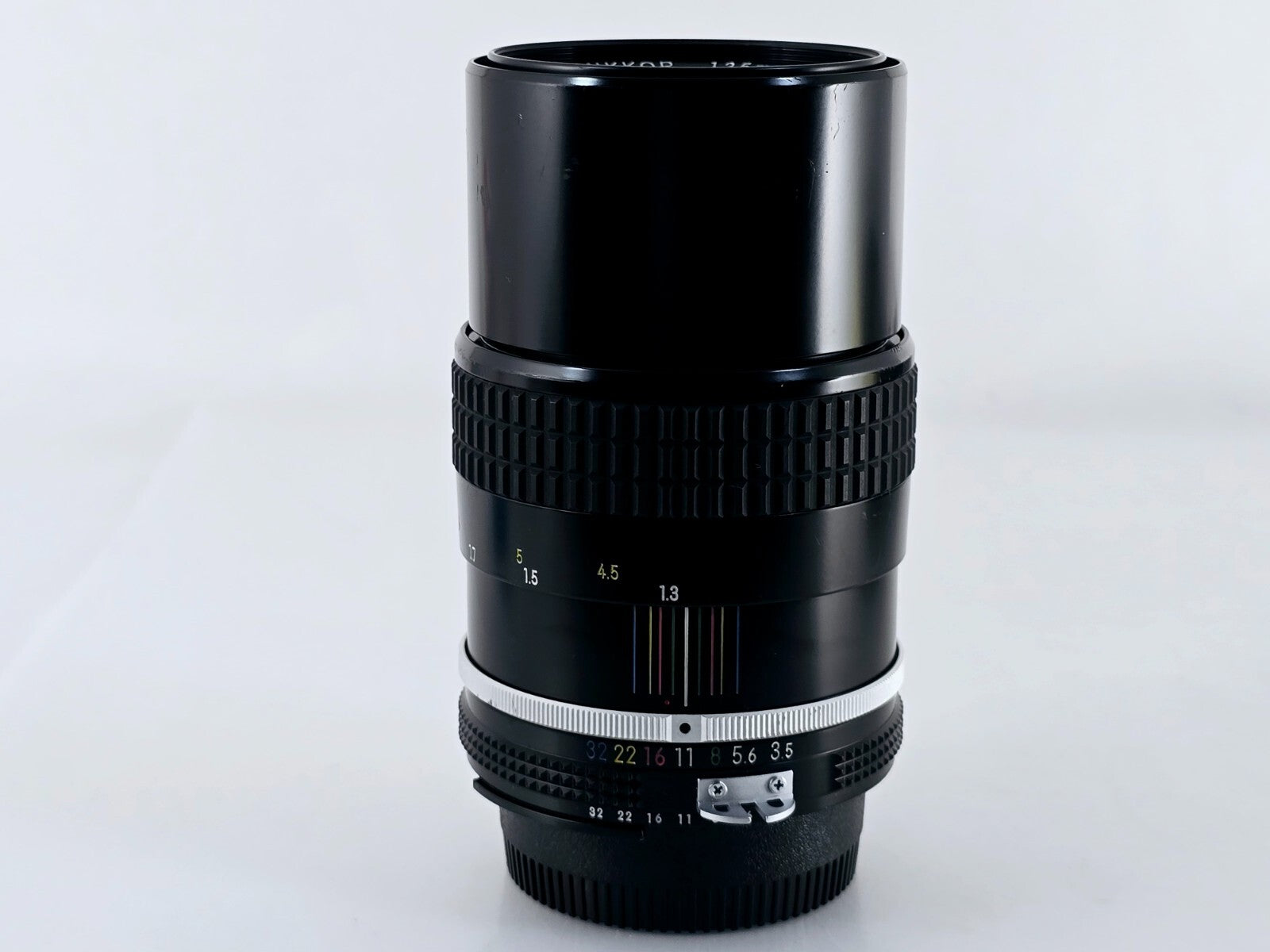 🌸[Near MINT] Nikon Ai Nikkor 135mm F3.5 MF Telephoto Lens Genuine From Japan