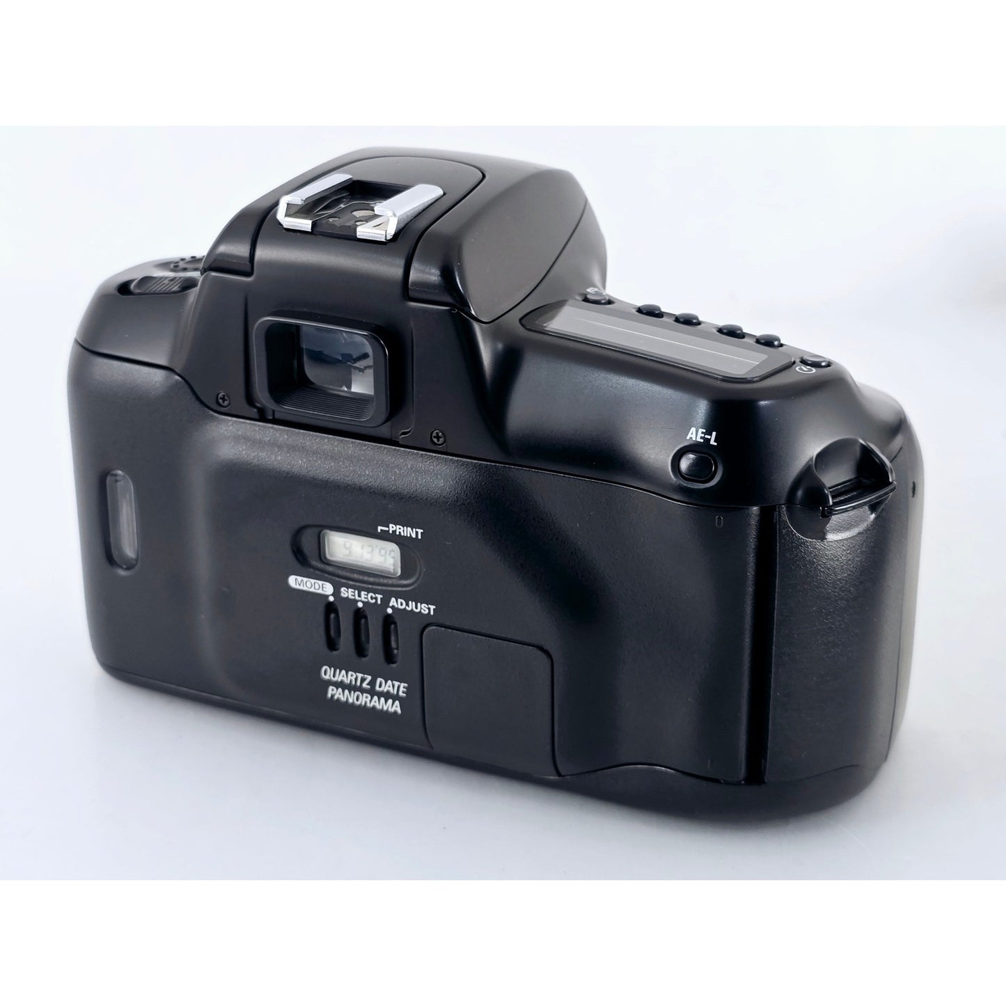 [Pre-owned] Nikon F50 Panorama SLR 35mm Film Camera (Body Only) — Near MINT+++ — Japan #3738