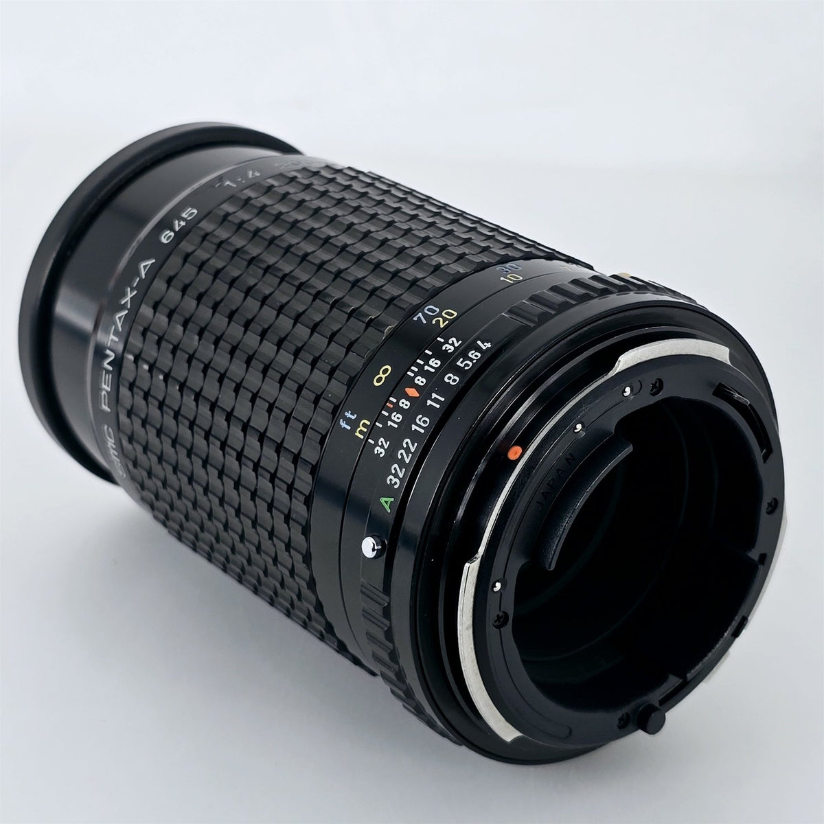 [Pre-owned] SMC Pentax-A 645 200mm f/4 Telephoto Lens for 645 N NII — Near Mint — Japan #5786